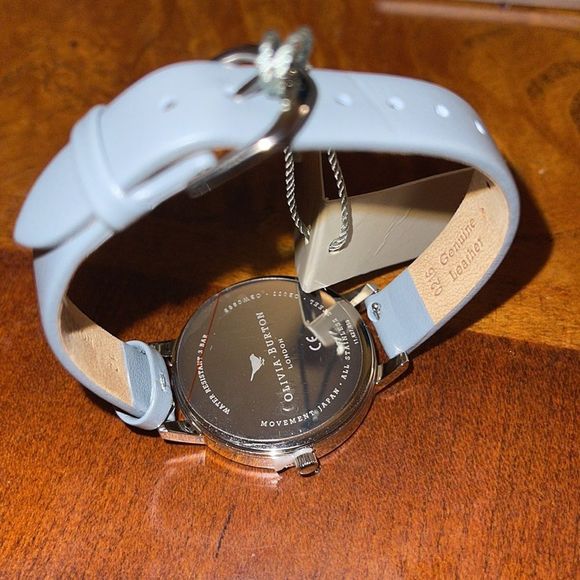 NWT OLIVIA BURTON
Women's Tea Party Navy Leather Strap Watch 34mm - Picture 6 of 6